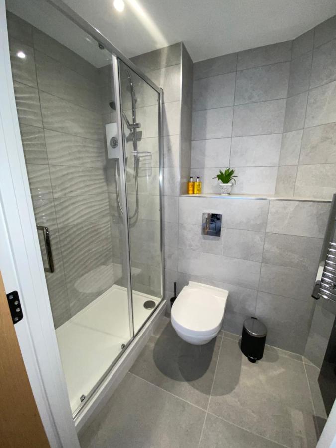 Roomotel - Oakview Moseley Birmingham Dış mekan fotoğraf