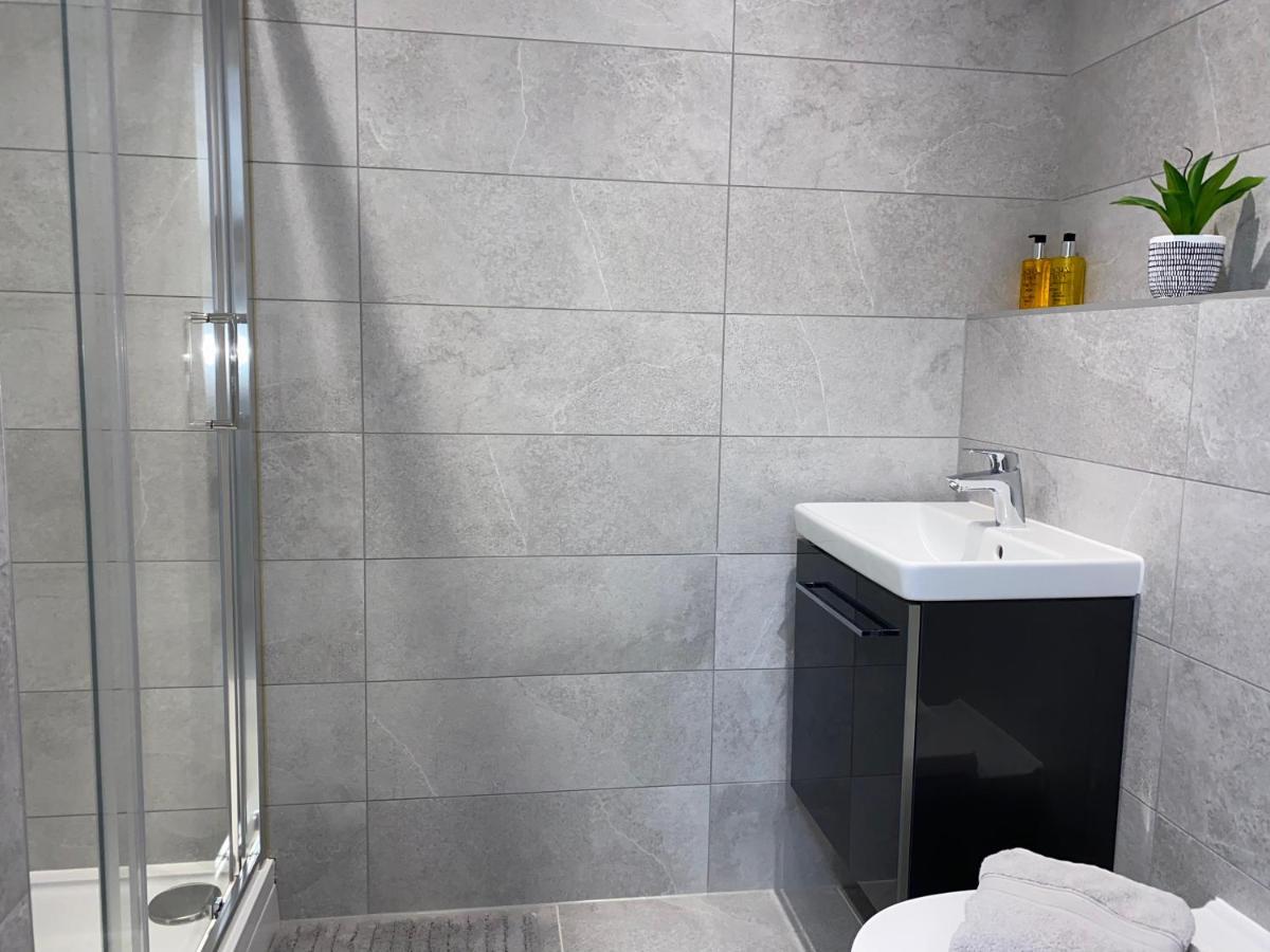 Roomotel - Oakview Moseley Birmingham Dış mekan fotoğraf